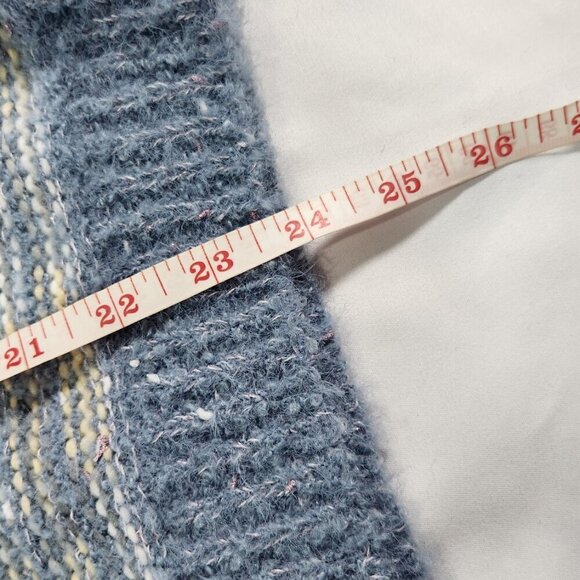 Adora In your Dreams Sweater, Light Blue, fits like a medium

Lot E - Picture 6 of 7